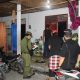 de