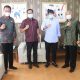 de