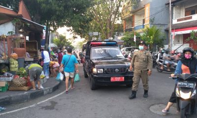 de