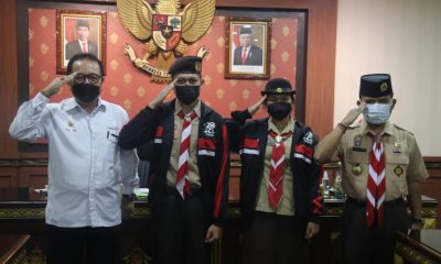 de