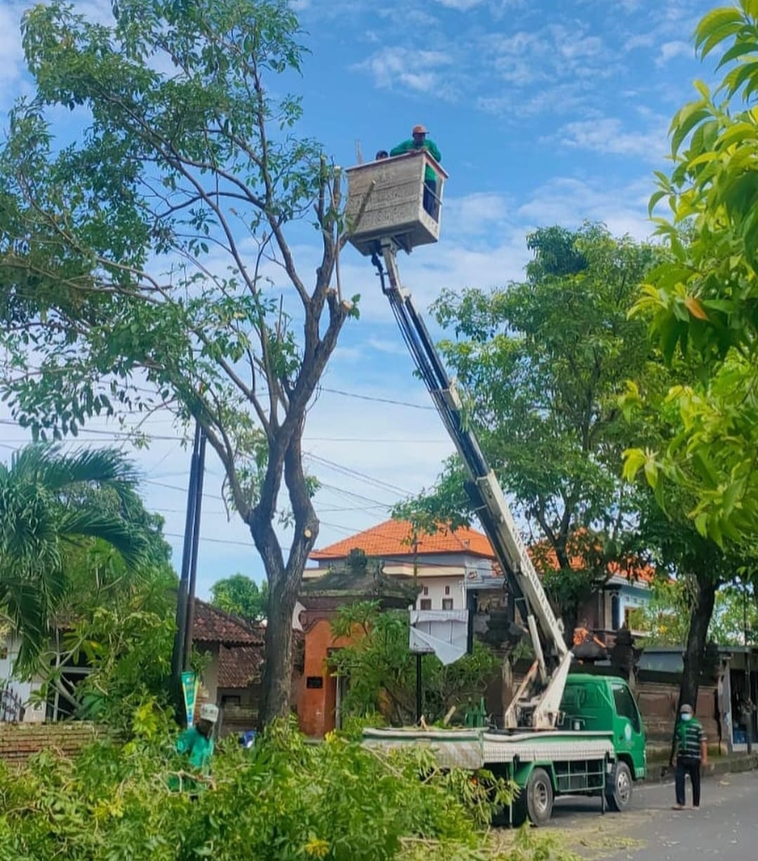 EKA