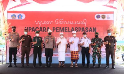 de