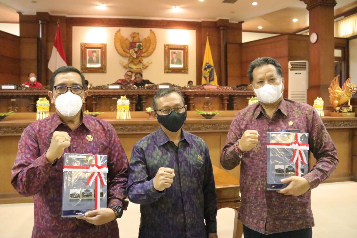 bupati tabanan