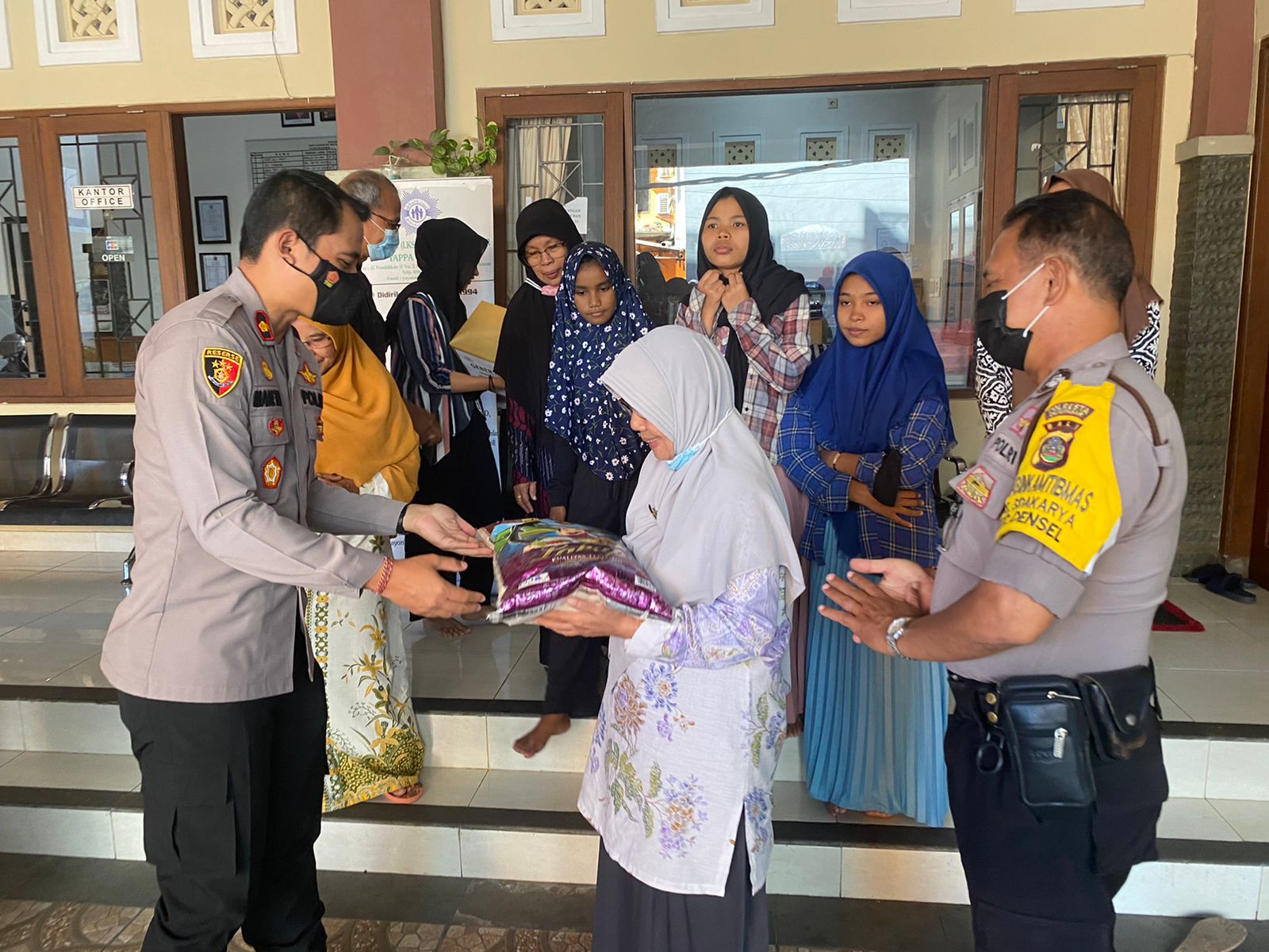 bantuan