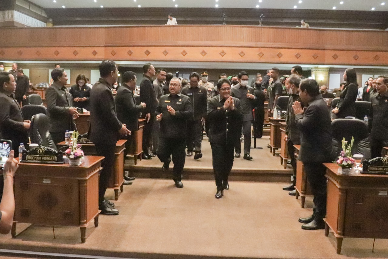 sidang paripurna