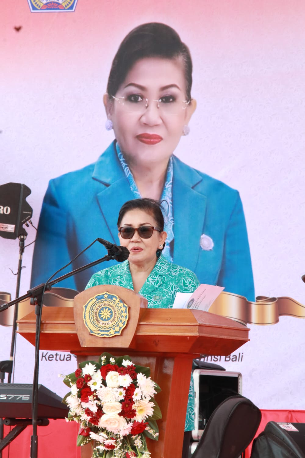ny. putri koster