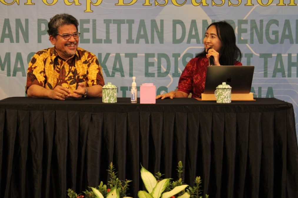 prof.