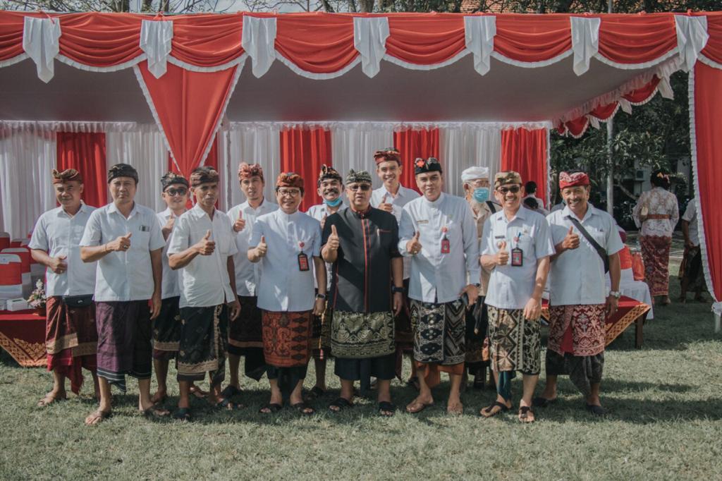 hari pahlawan
