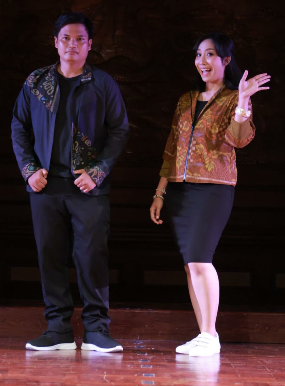 peraga busana