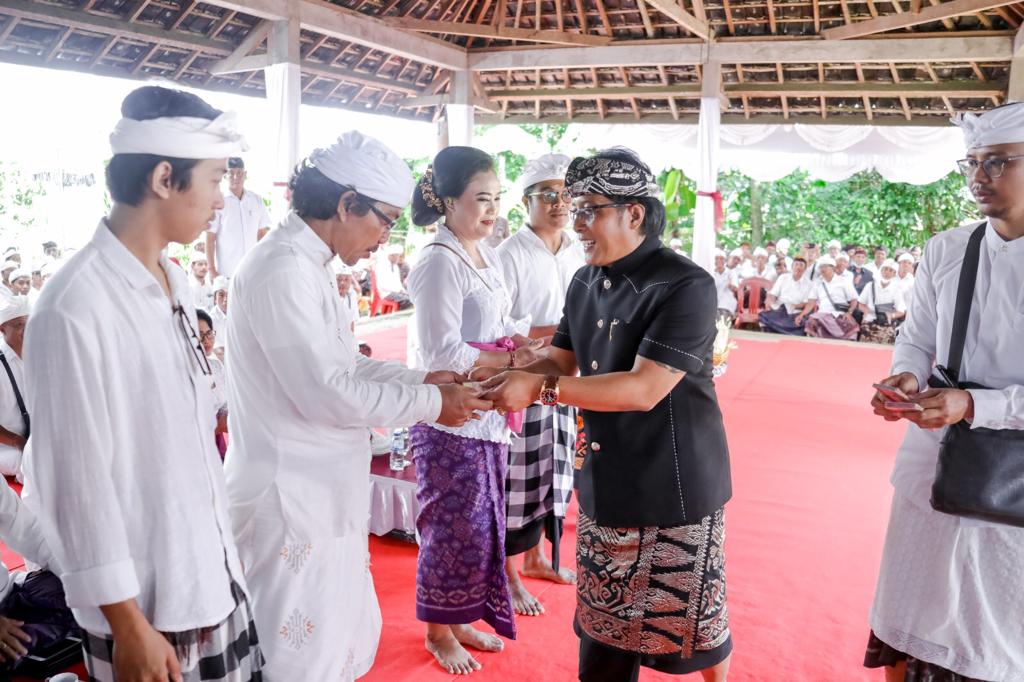 bupati giri prasta