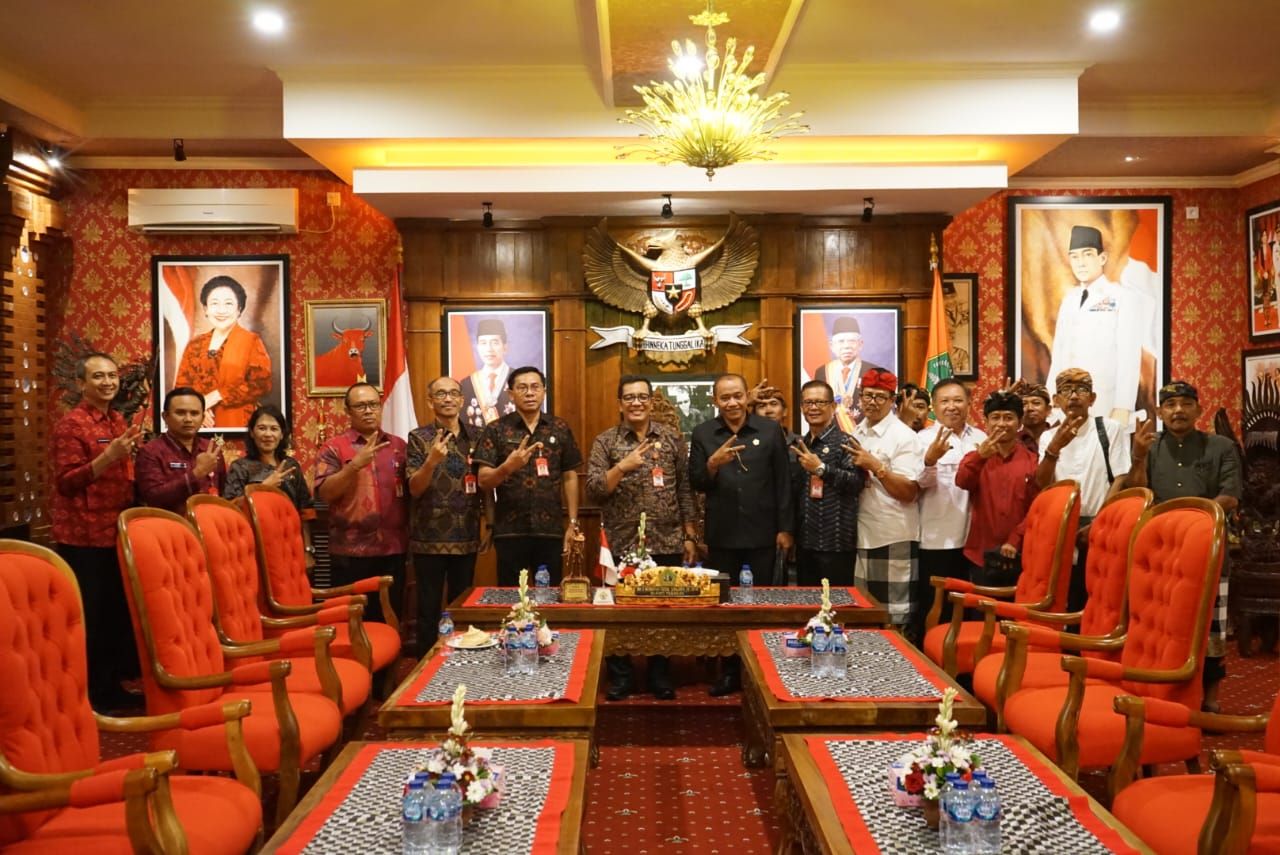 komang sanjaya