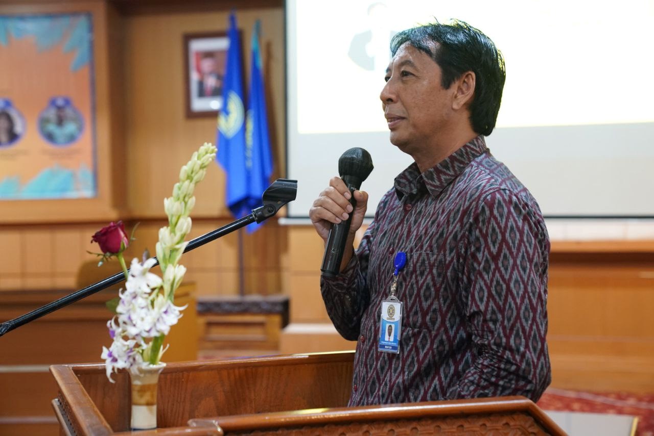 rektor unud