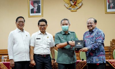 edukasi publik