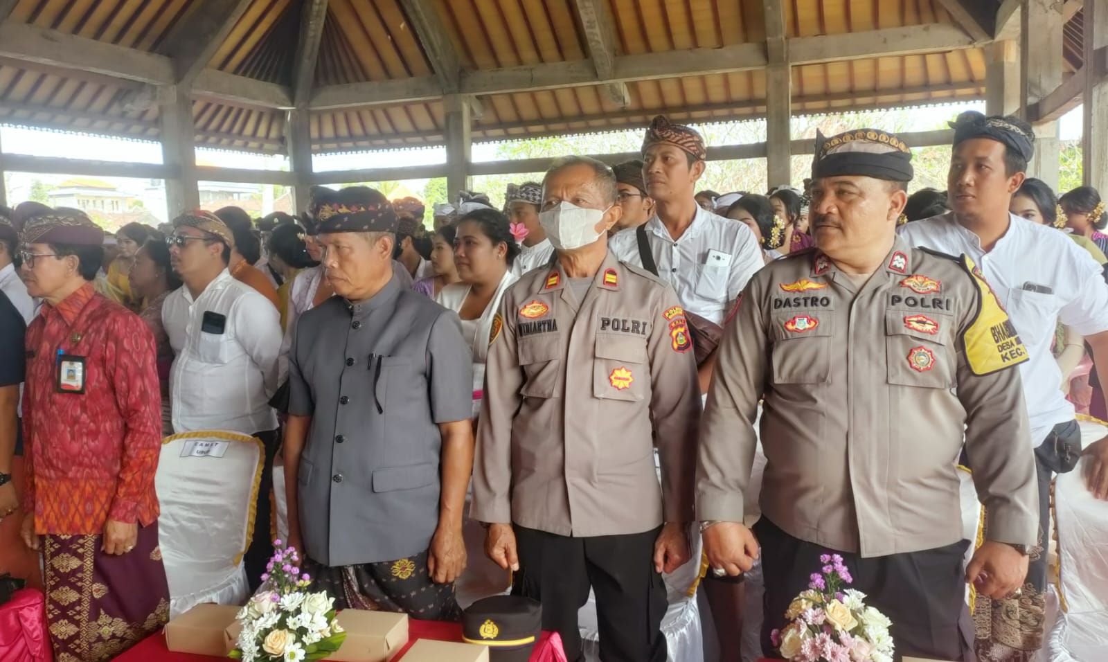 hadir