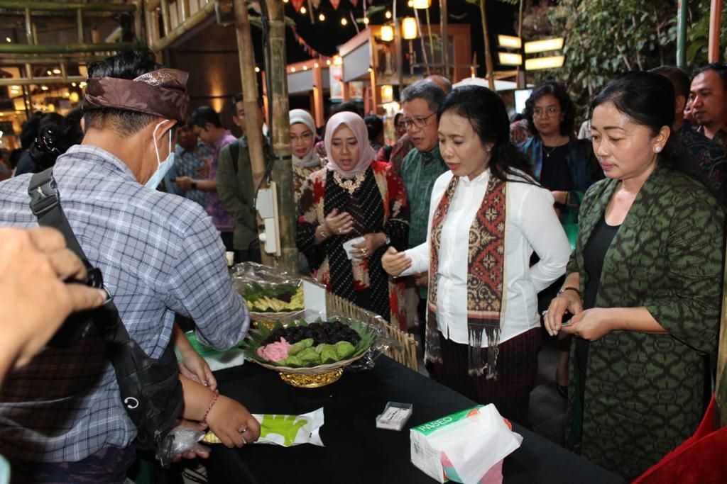 Sekda alit wiradana