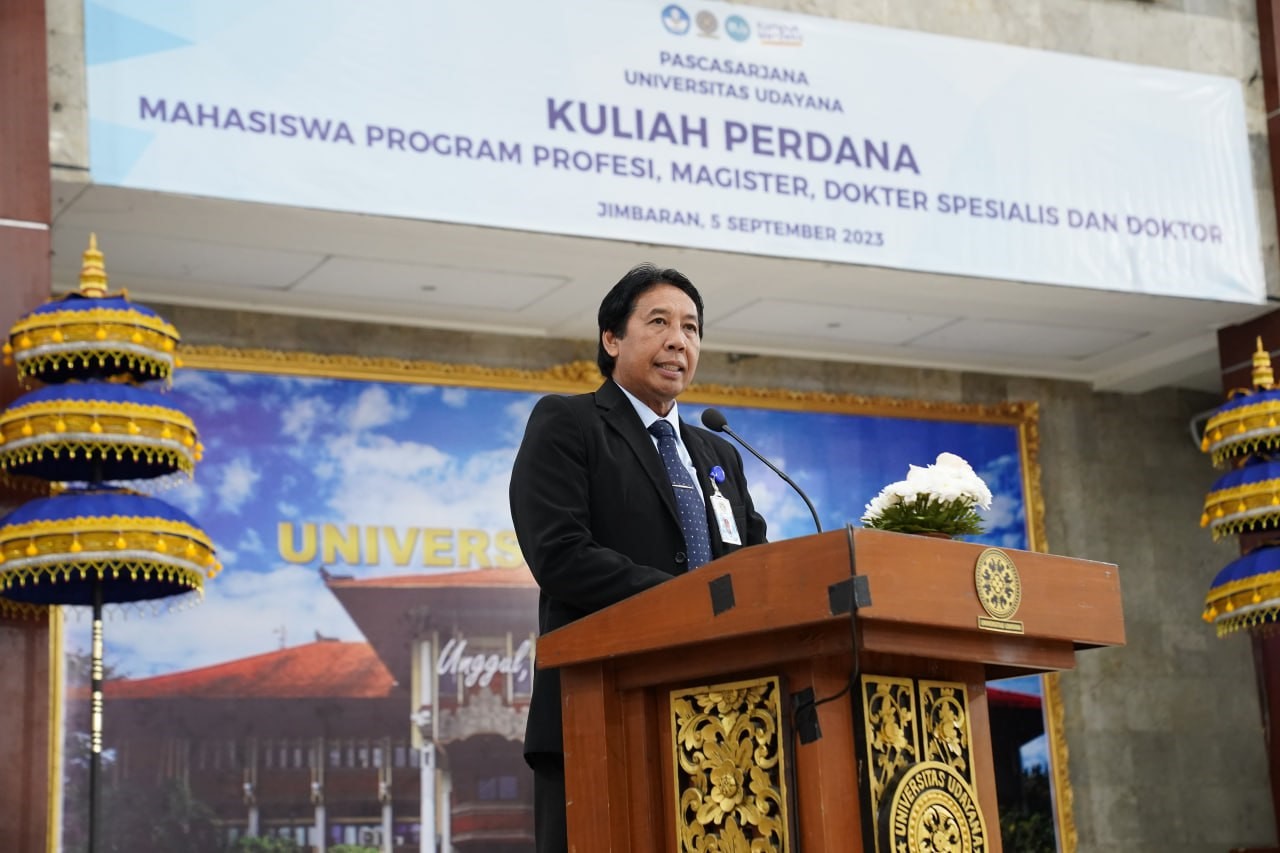 rektor unud