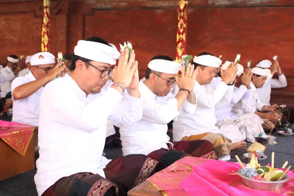 karya pura dalem tungkub desa pagan