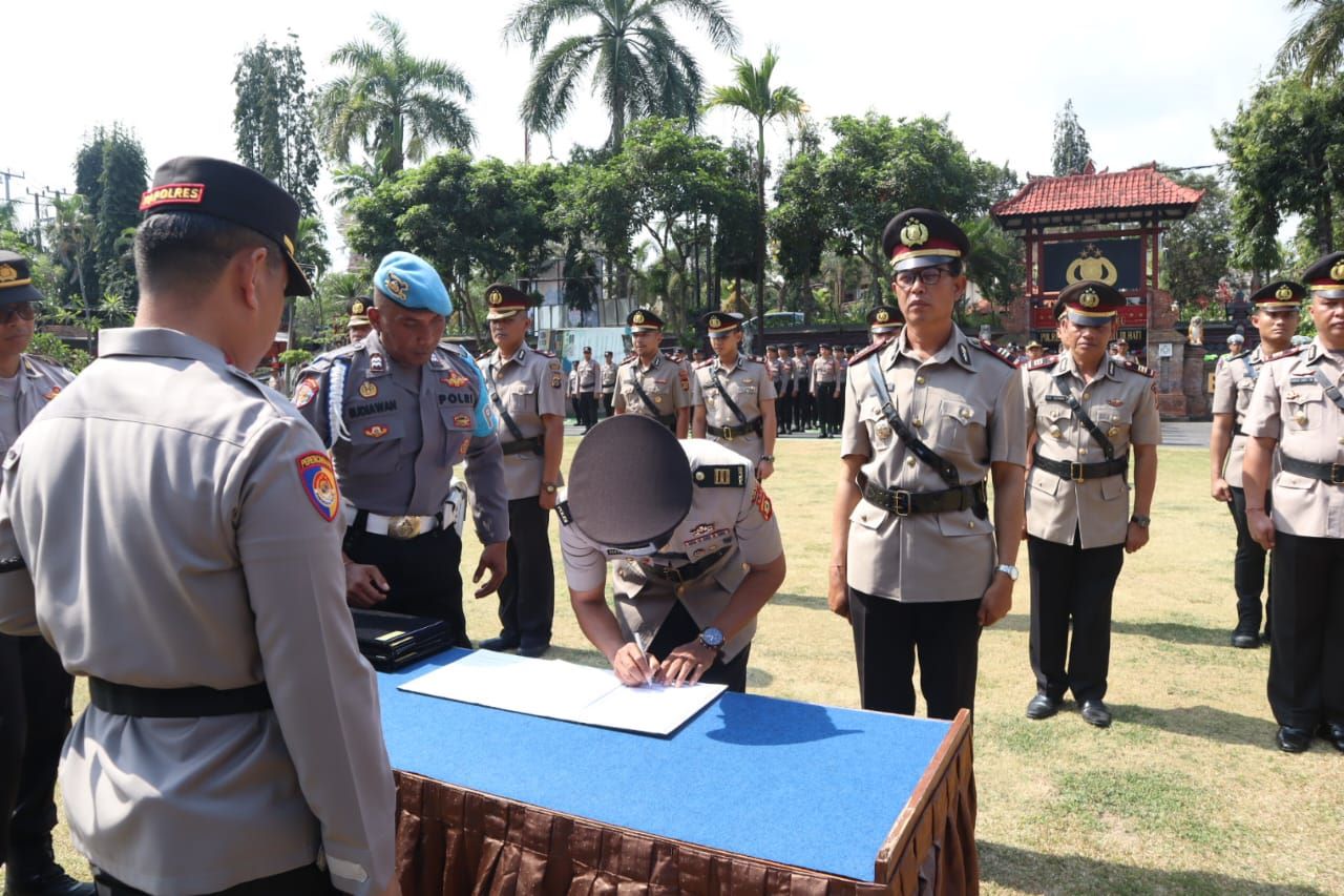 sertijab pejabat utama polres gianyar