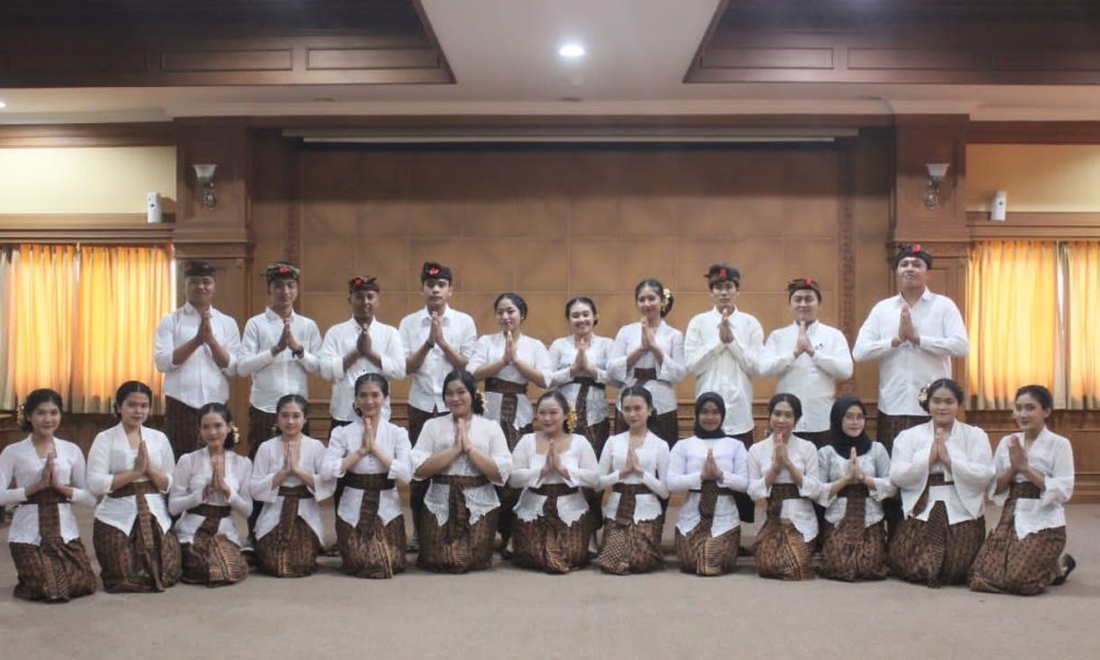 Mikat HMKI FK Unud Raih Juara Harapan 2 Lomba Choir INSCO-2 - https ...