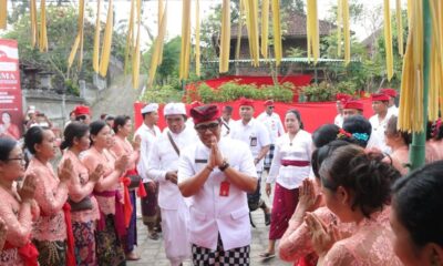 bupati tabanan di desa kikian