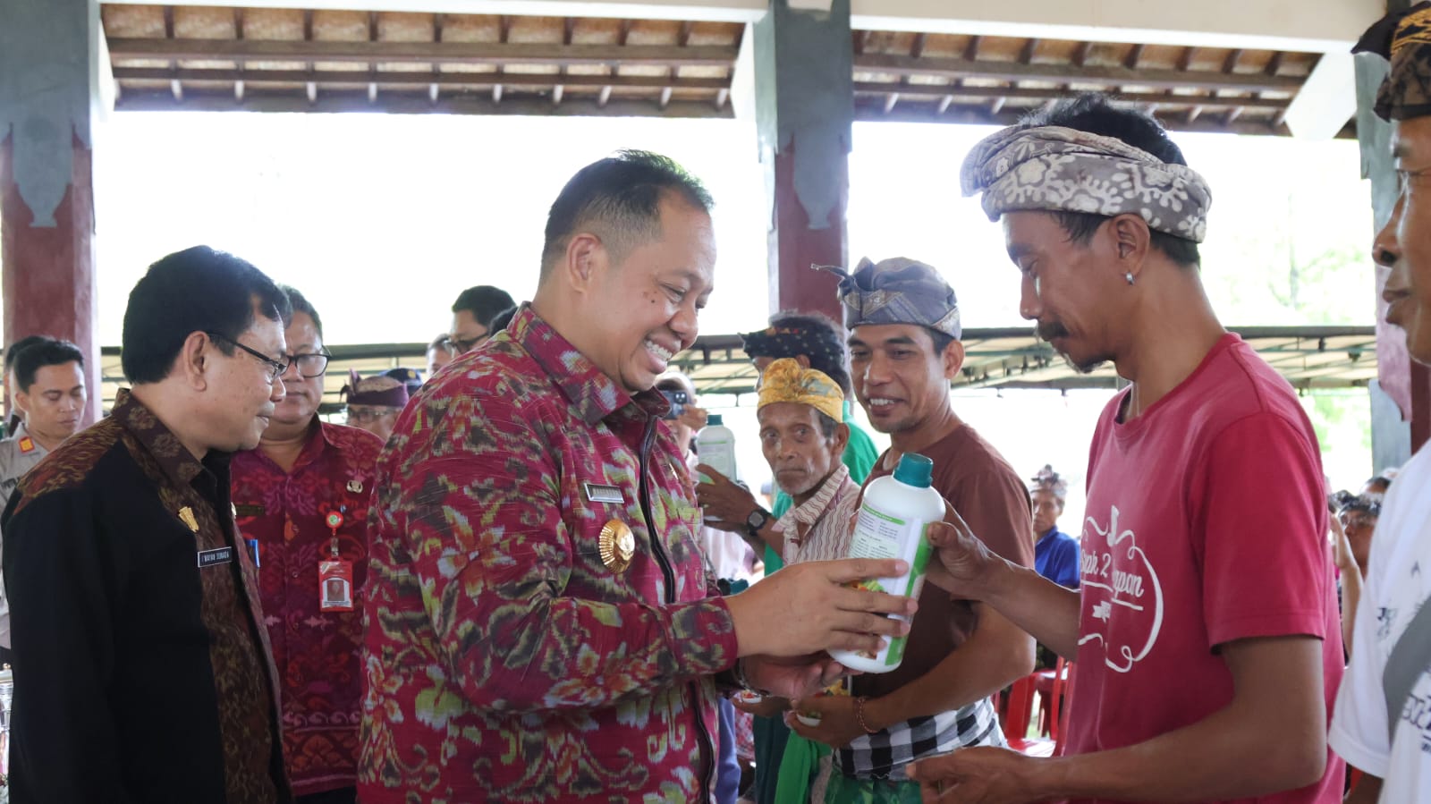 bantuan pupuk gubernur bali