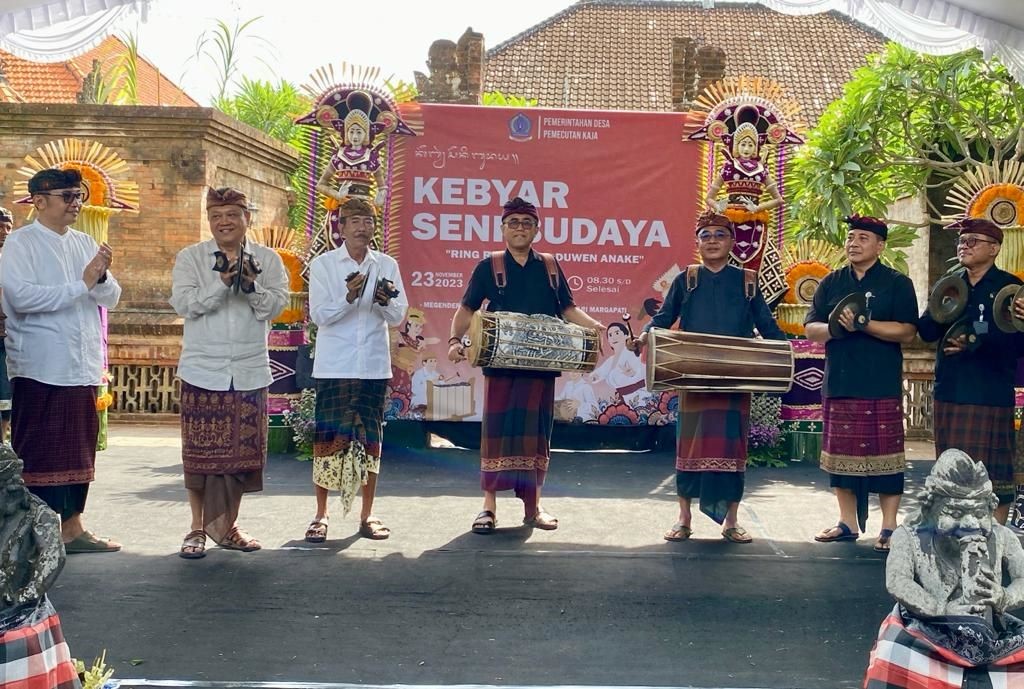 Kebyar Seni Budaya Desa Pemecutan Kaja