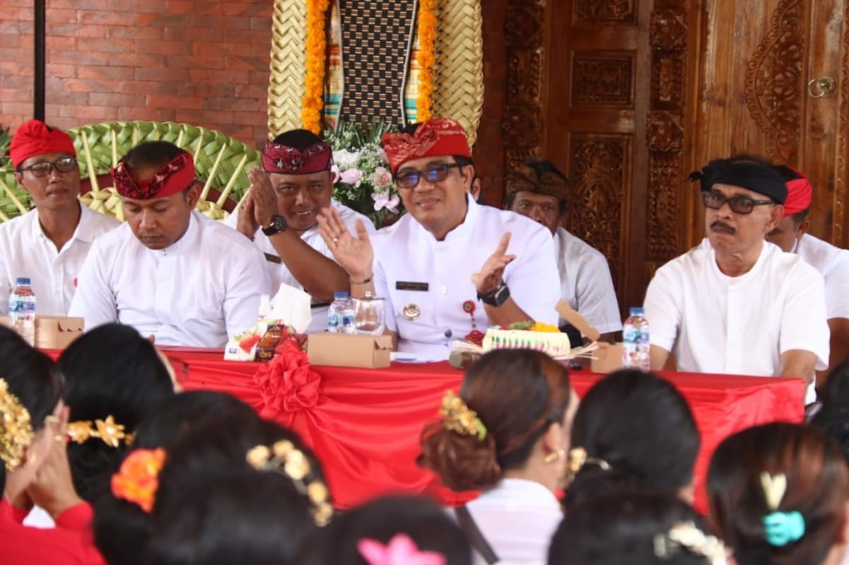 Ngaben Desa Adat Kekeran