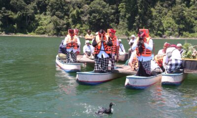 Pekelem bupati tabanan di danau tamblingan