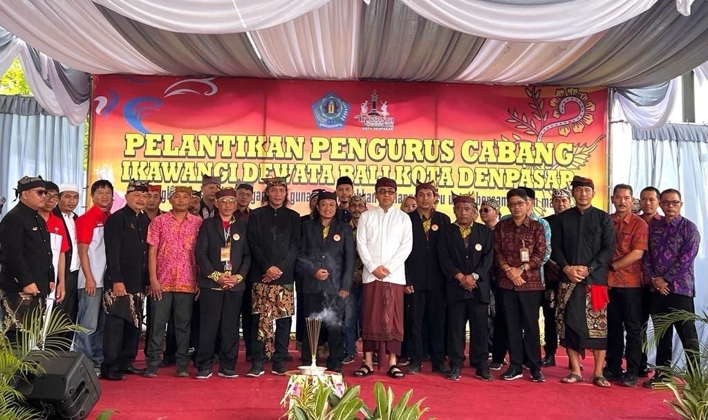 pelantikan pengurus ikawangi