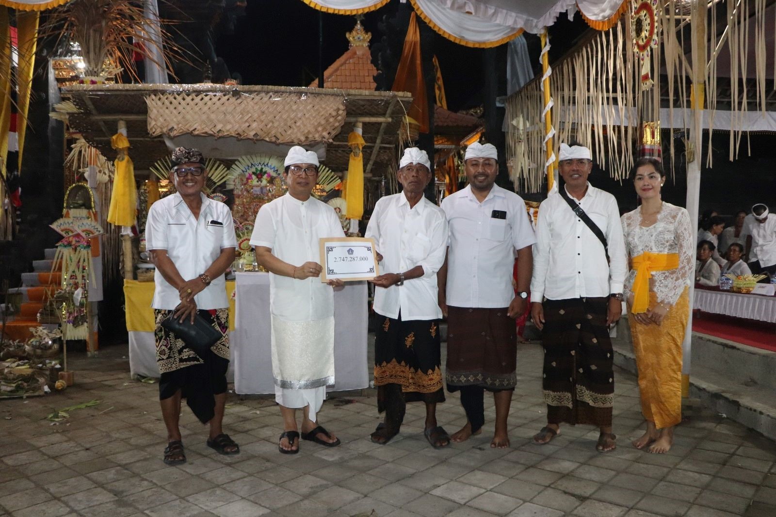 Karya Melaspas Pura Puseh Bongan