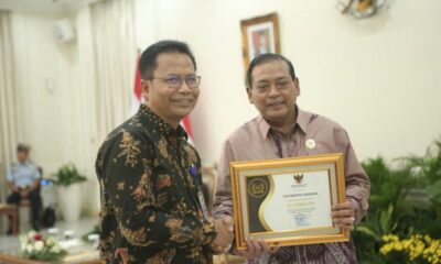 piagam Keterbukaan Informasi Publik unud