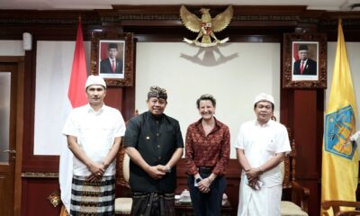 kunjungan kehormatan Jenderal Australia