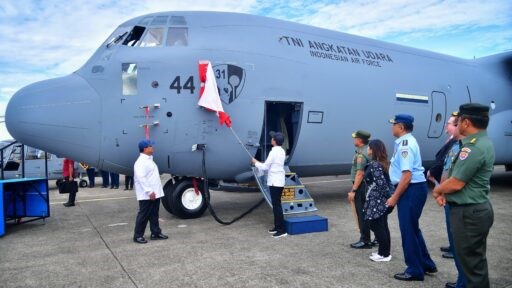 penyerahan super hercules