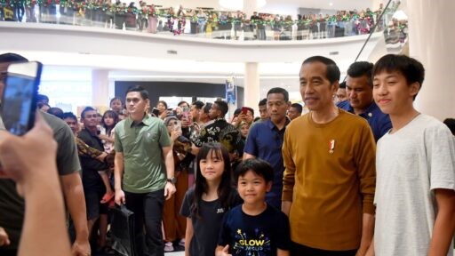 presiden di SuperMall Purwokerto