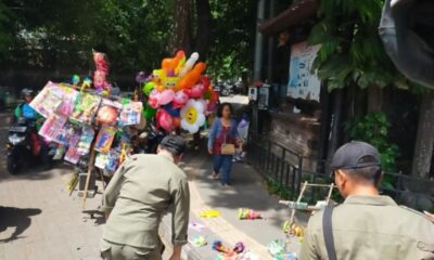 penertiban pedagang di jalan surapati