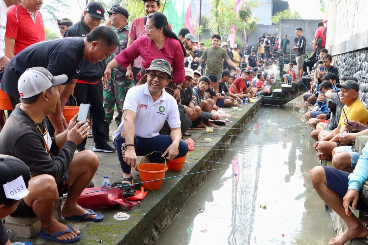 lomba mancing Banjar Paang Kaja