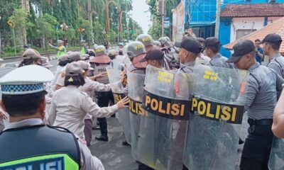 simulasi pengamanan pemilu polres gianyar