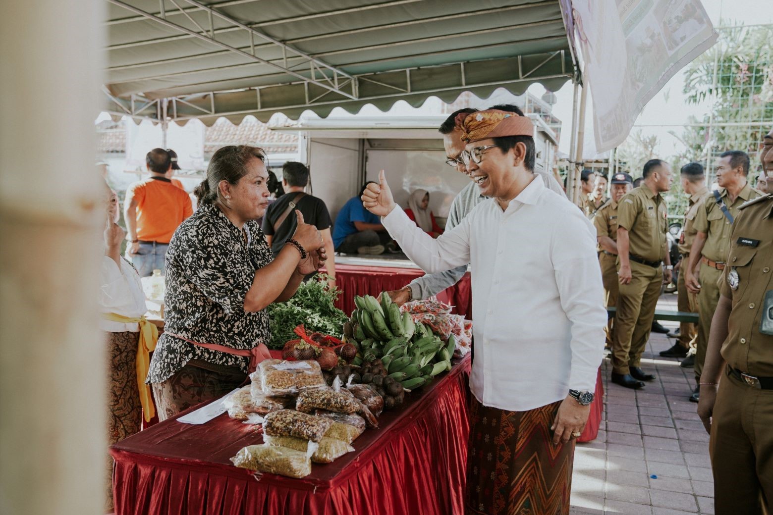 pasar murah di gor dalung