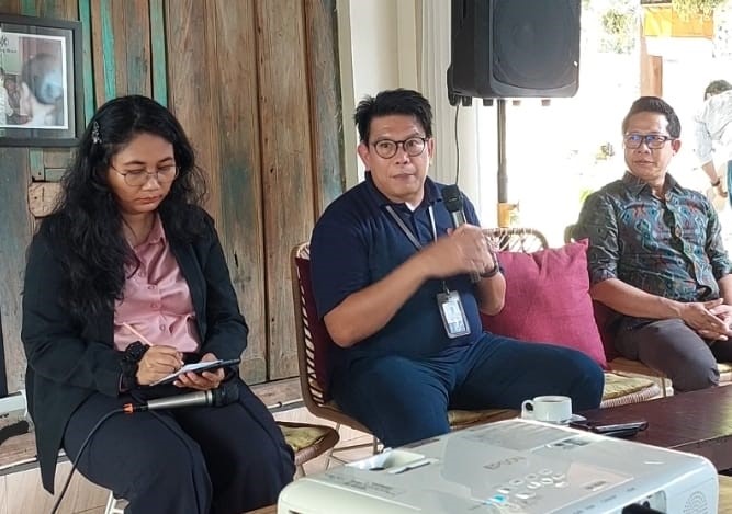 gathering proyek energi terbarukan di nusa penida