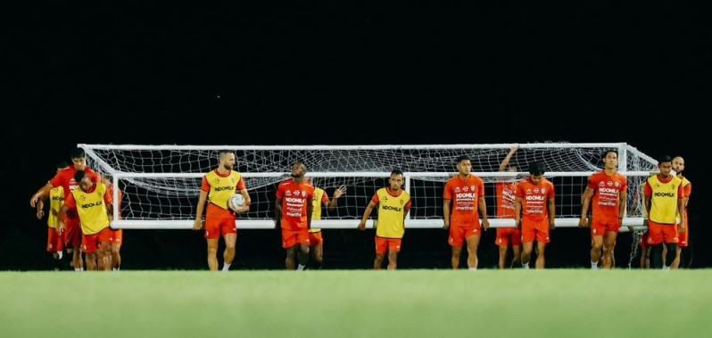 latihan bali united di bulan puasa