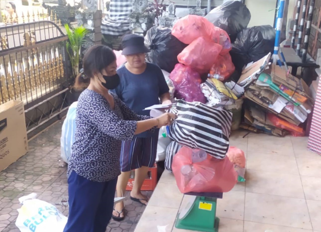 bank sampah peguyangan