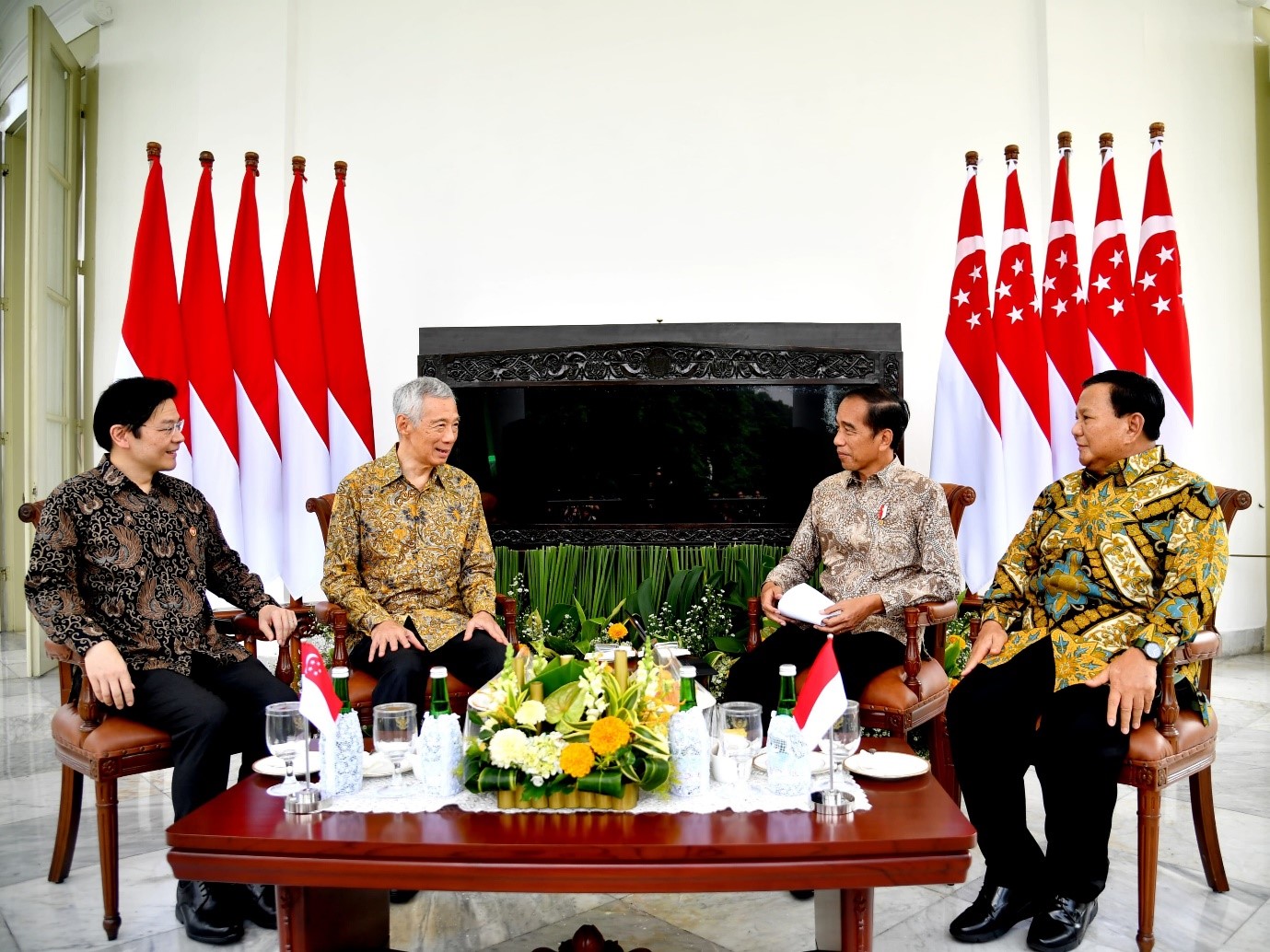 menhan prabowo dampingi presiden jokowi
