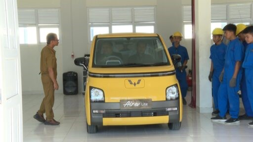 mobil listrik presiden