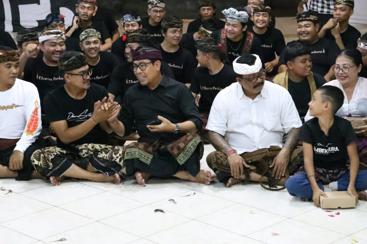 duta Parade Ngelawang Barong pkb denpasar