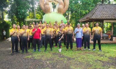 polsek gianyar di suwat waterfall