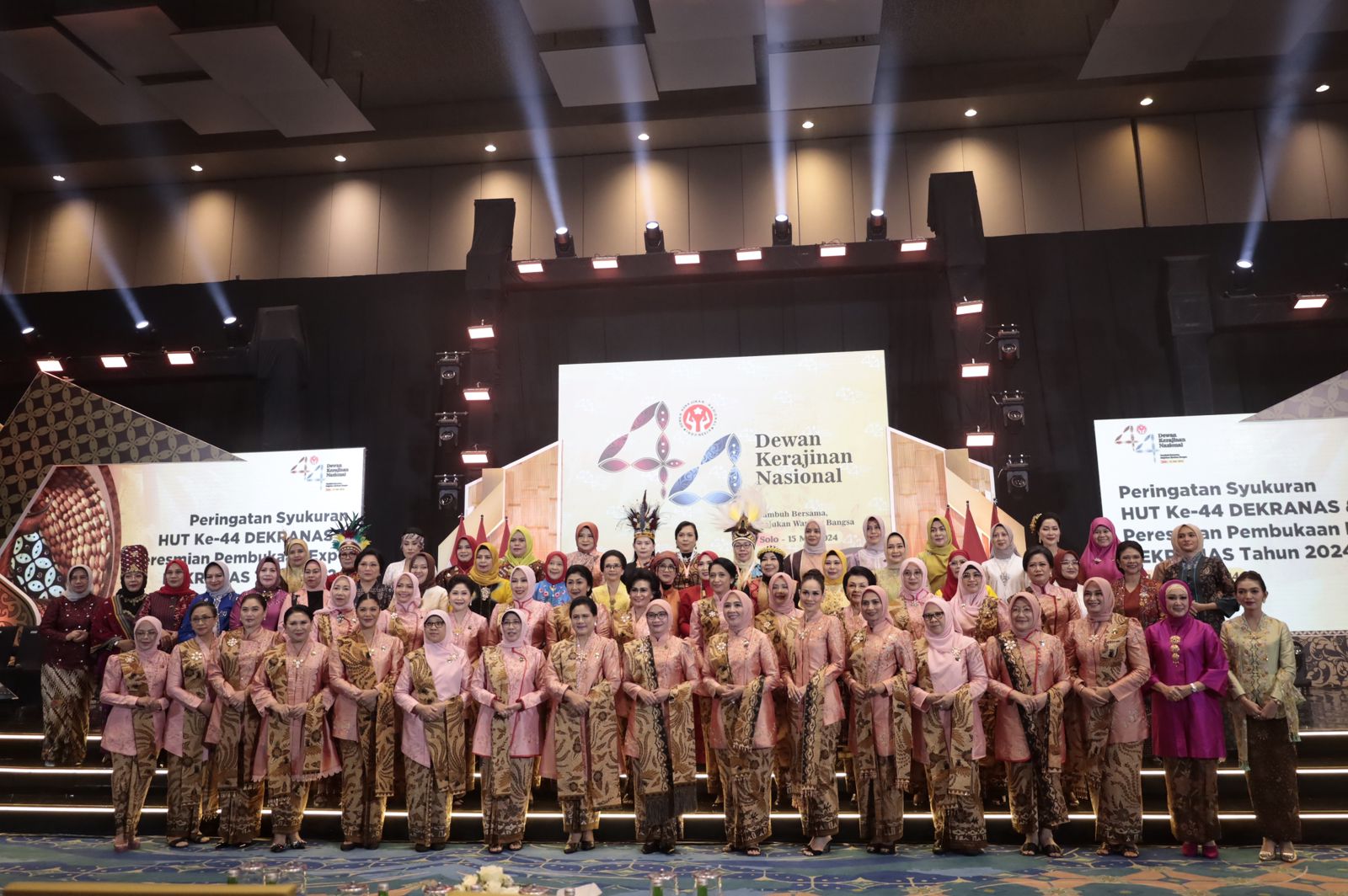 Ketua Dekranasda Bali hadiri hut dekranas