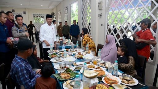 presiden makan bersama