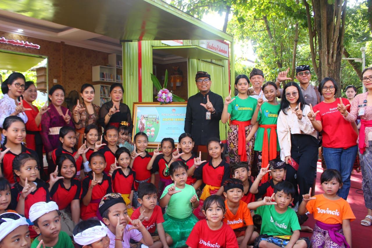 kontainer perpustakaan denpasar