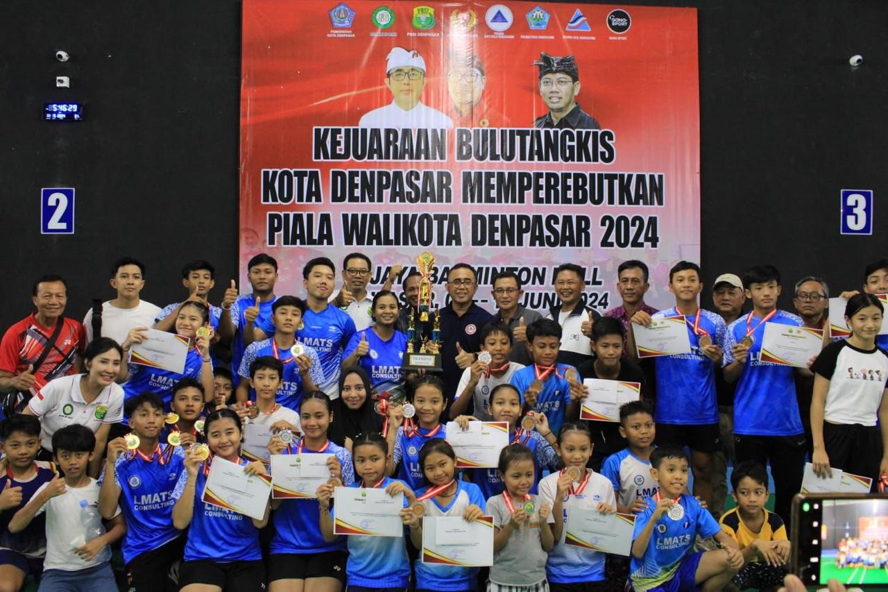 Bulutangkis Walikota Denpasar Cup