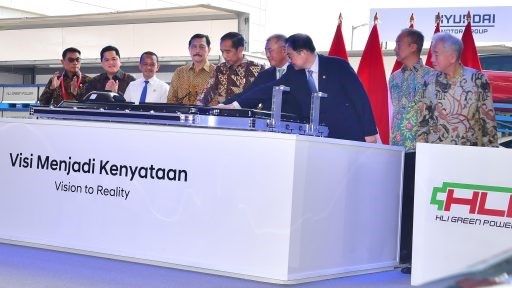 pabrik baterai di karawang